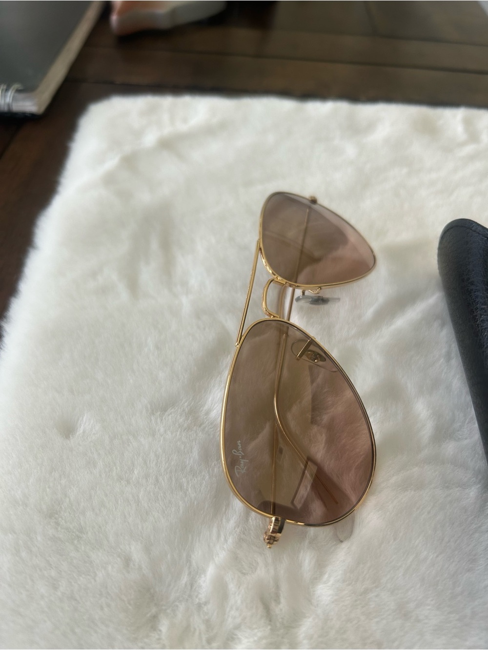 Ray-Ban Unisex Gold Aviator Pilot Sunglasses with Brown/pink Gradient - Picture 4 of 8